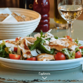Hähnchen-Salat und Parmesan - L'Osteria